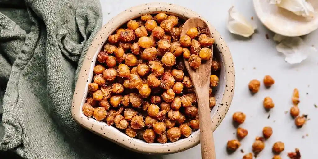 Roasted Chickpea Snack Mix